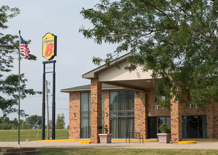 Hotel Super 8 By Wyndham Staunton