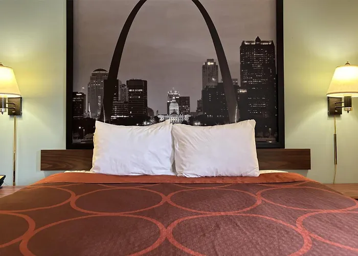 Super 8 By Wyndham Hotel Staunton