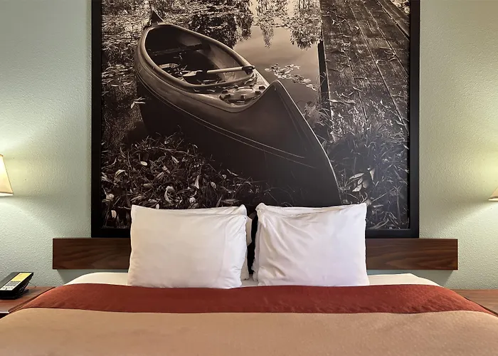 Super 8 By Wyndham